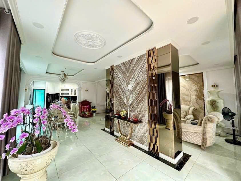 Bán Biệt Thự Song Lập Mỹ Hoàng 212 Phạm Thái Bường Phú Mỹ Hưng